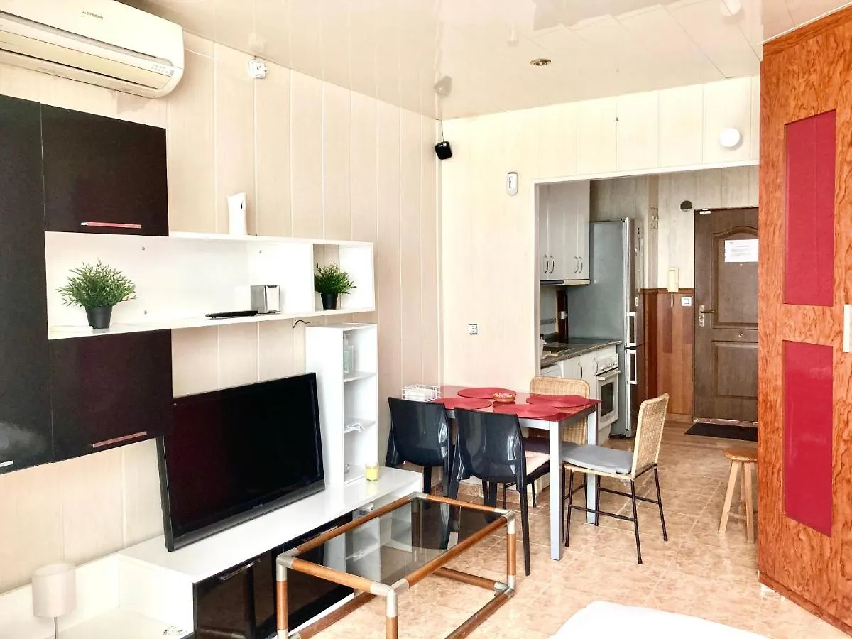 Residentia Estudio Loft Martina サロウ アパート