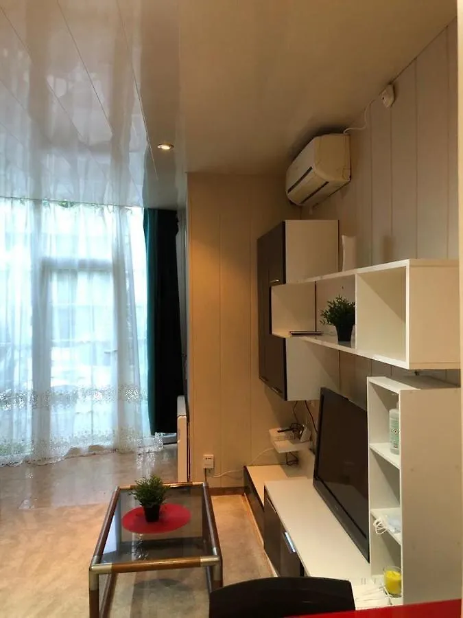 Residentia Estudio Loft Martina サロウ 0*,  スペイン